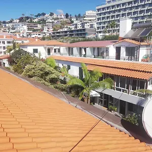 ** Gasthuis Residencial Melba Portugal