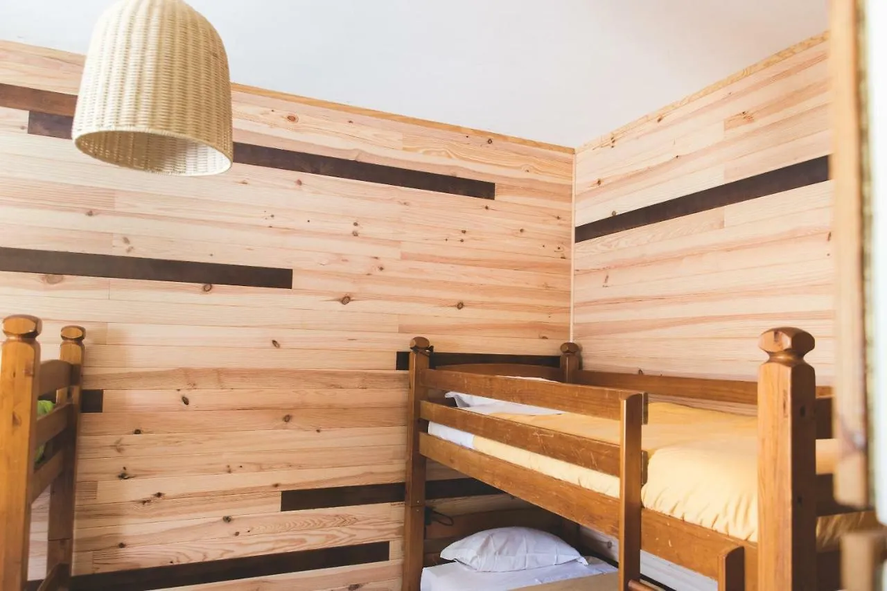 Good Feeling Hostel&Guest House Raposeira  0*, Raposeira (Faro)